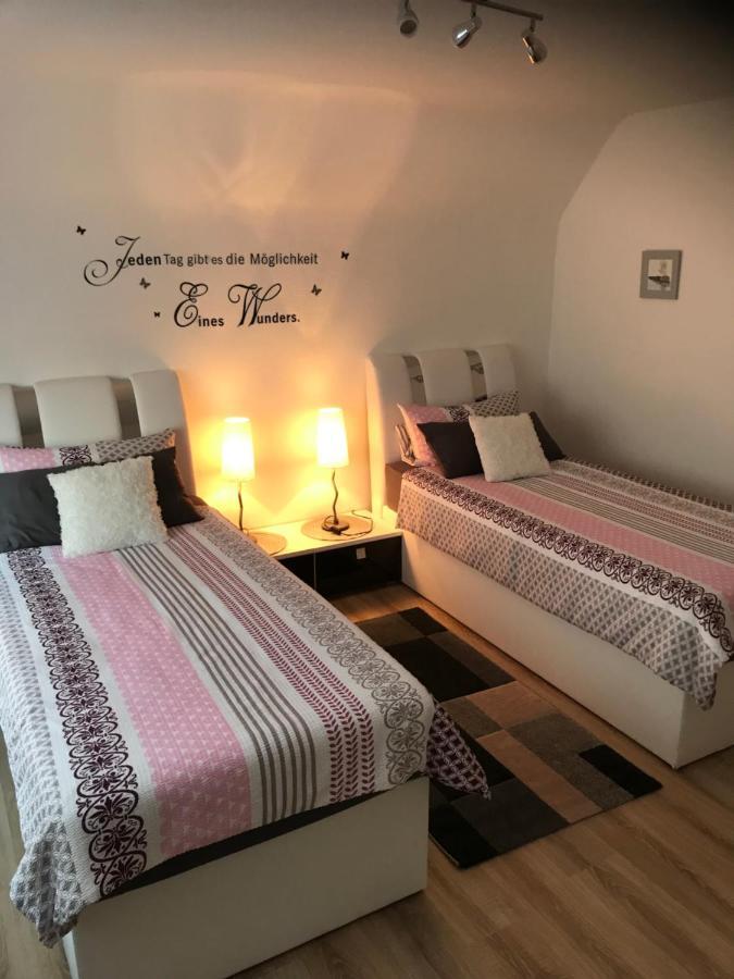 Apartment Beti *
